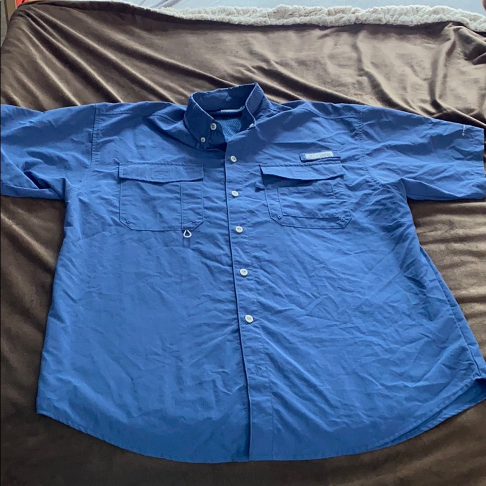 Men’s Columbia Button Down